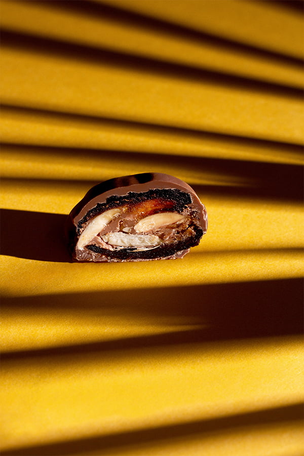 dates dark